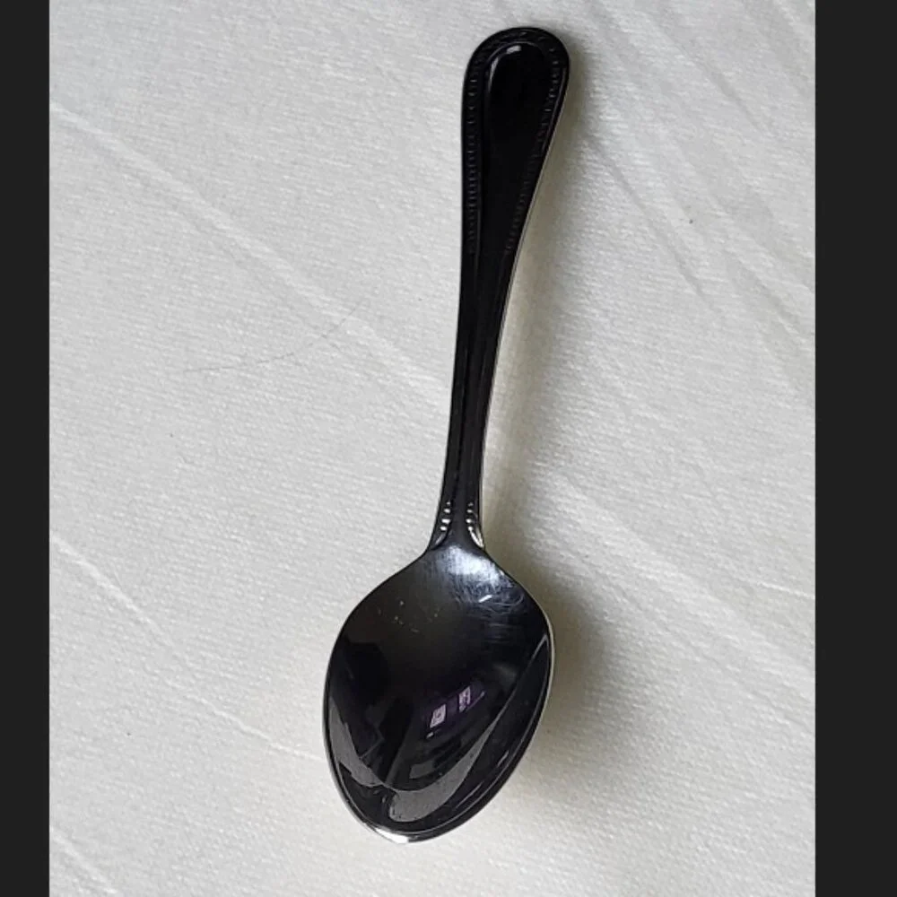Oneida Pearl Teaspoon Royal Bead Edge Stainless Glossy Flatware Spoon 1 piece